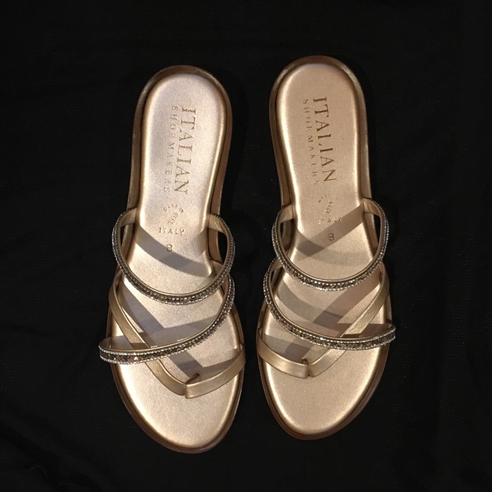 NWOT strappy flats